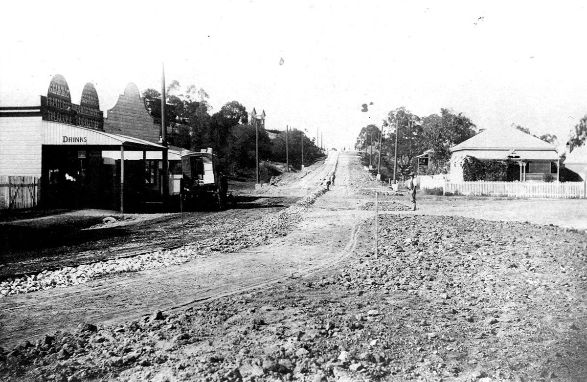 Historical photos - Tram line construction sylvan road milton 1904